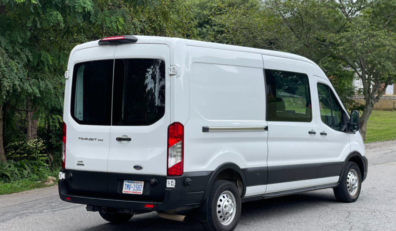 
								2020 Ford Transit Cargo Van T-250 130″ Med Rf 9070 GVWR AWD / 63K Miles full									