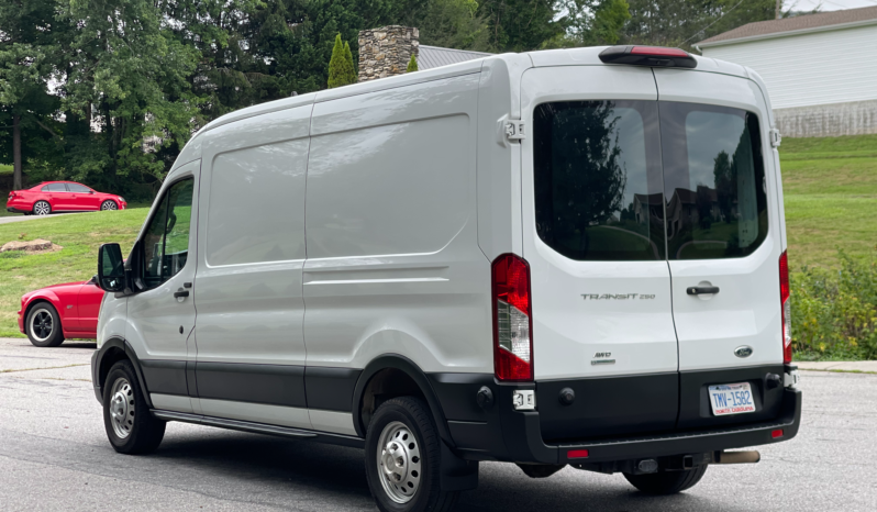 
								2020 Ford Transit Cargo Van T-250 130″ Med Rf 9070 GVWR AWD / 63K Miles full									