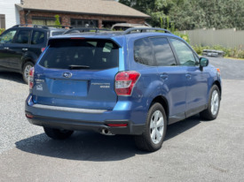 2015 Subaru Forester 4dr CVT 2.5i Limited PZEV / 105K Miles