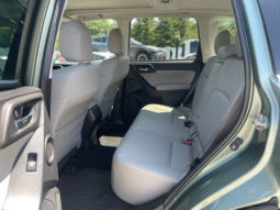 
										2015 Subaru Forester 5dr Wgn CVT 2.5i Limited / 61K Miles full									