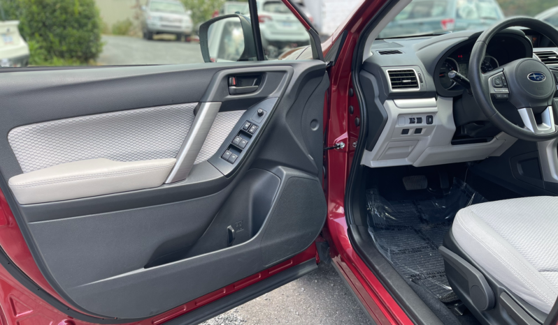 
								2017 Subaru Forester 2.5i CVT / 38K Miles full									