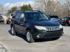 2011 Subaru Forester 4dr Auto 2.5X Premium w/All-Weather Pkg / 123K Miles- CLEAN TITLE