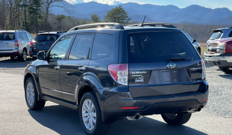 
								2011 Subaru Forester 4dr Auto 2.5X Premium w/All-Weather Pkg / 123K Miles- CLEAN TITLE full									