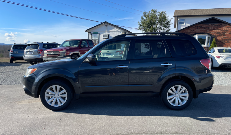 
								2011 Subaru Forester 4dr Auto 2.5X Premium w/All-Weather Pkg / 123K Miles- CLEAN TITLE full									