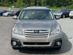 
										2014 Subaru Outback 4dr Wgn H4 6Spd Manual 2.5i Premium / 44K Miles full									