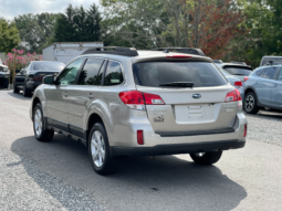 
										2014 Subaru Outback 4dr Wgn H4 6Spd Manual 2.5i Premium / 44K Miles full									