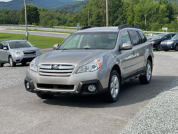 
										2014 Subaru Outback 4dr Wgn H4 6Spd Manual 2.5i Premium / 44K Miles full									