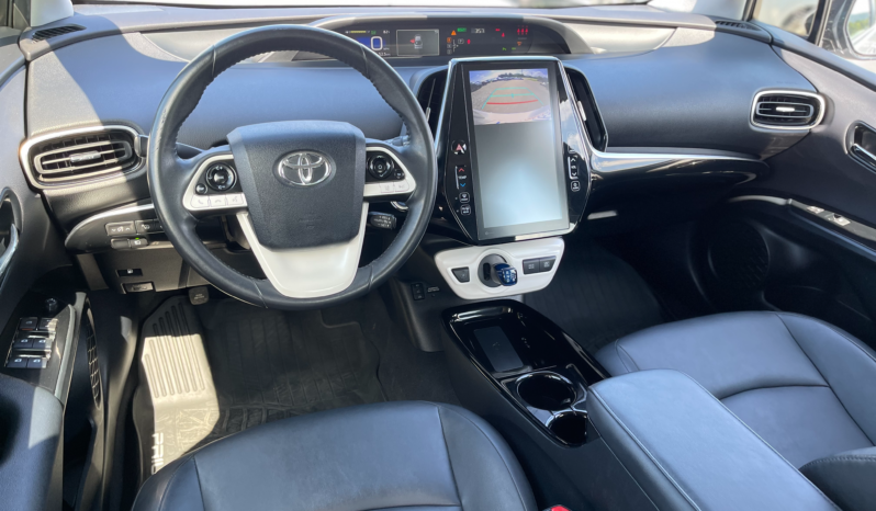 
								2018 Toyota Prius Three / 57K Miles full									