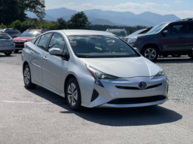 2018 Toyota Prius Three / 57K Miles