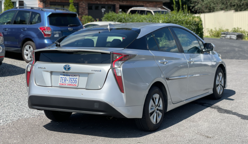 
								2018 Toyota Prius Three / 57K Miles full									