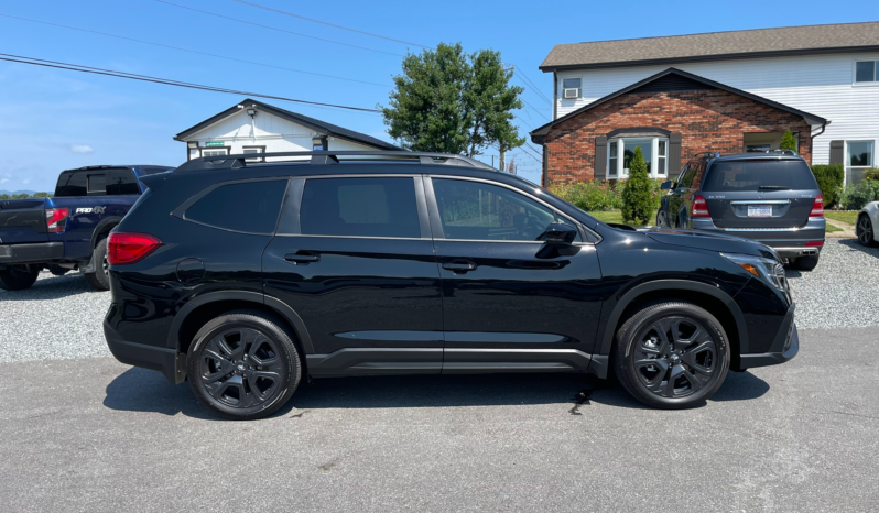 
								2024 Subaru Ascent Onyx Edition Limited 7-Passenger / 523 Miles full									