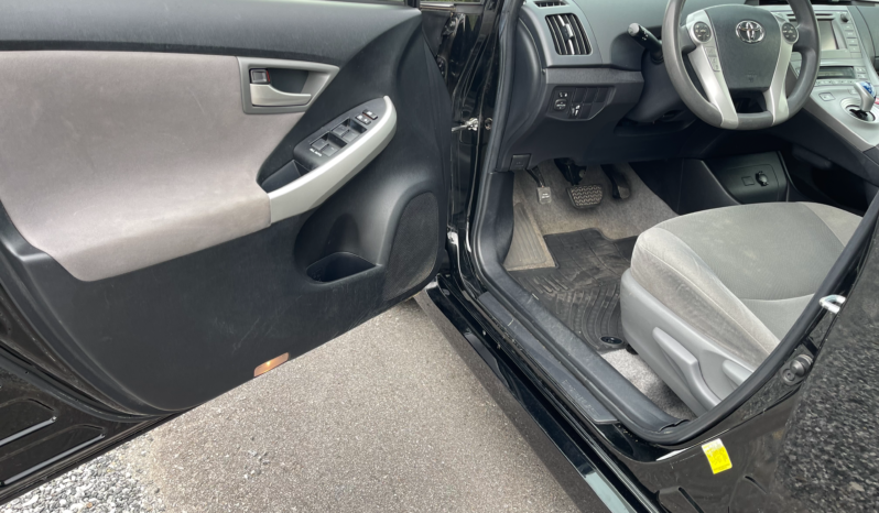 
								2014 Toyota Prius 5dr HB Three / 83K Miles full									