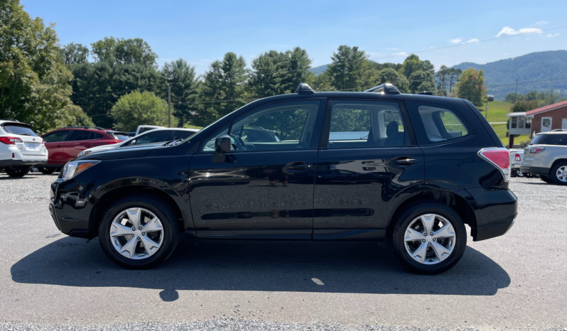 
								2017 Subaru Forester 2.5i Manual / 100K Miles full									