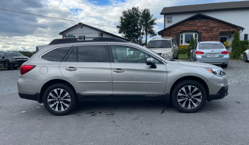 
								2017 Subaru Outback 2.5i Limited / 72K Miles full									