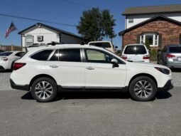 2019 Subaru Outback 2.5i Touring / 35K Miles