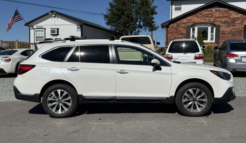 
								2019 Subaru Outback 2.5i Touring / 35K Miles full									