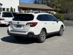 2019 Subaru Outback 2.5i Touring / 35K Miles