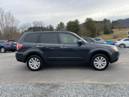 2011 Subaru Forester 4dr Auto 2.5X Premium w/All-W Pkg & TomTom Nav / 117K Miles – CLEAN TITLE