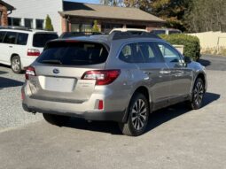 
										2015 Subaru Outback 4dr Wgn 3.6R Limited / 57K Miles full									