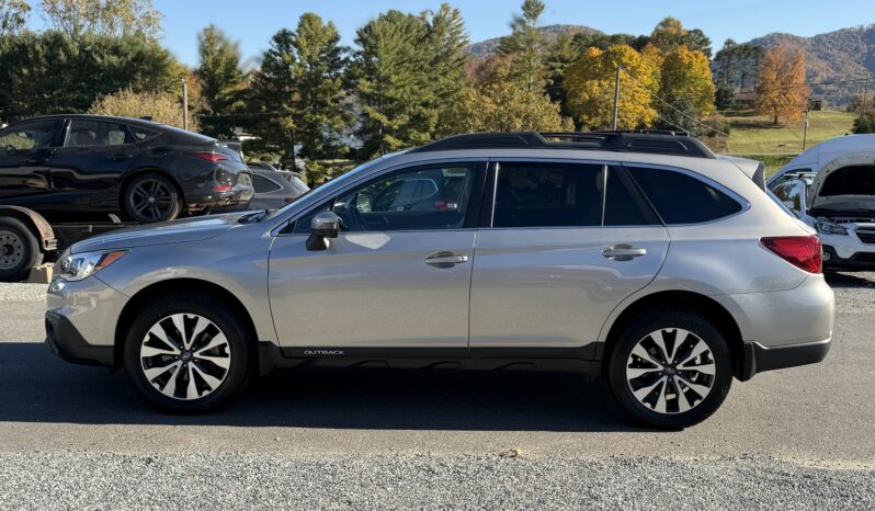 
								2015 Subaru Outback 4dr Wgn 3.6R Limited / 57K Miles full									