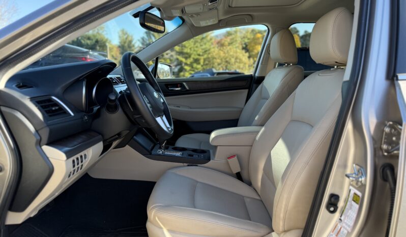 
								2015 Subaru Outback 4dr Wgn 3.6R Limited / 57K Miles full									