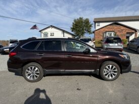 2017 Subaru Outback 2.5i Touring / 55K Miles