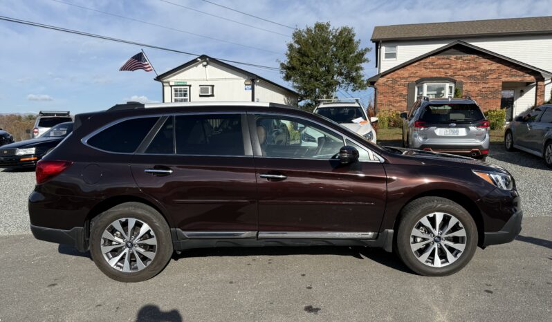 
								2017 Subaru Outback 2.5i Touring / 55K Miles full									