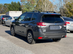 
										2021 Subaru Forester Premium CVT / 27K Miles full									