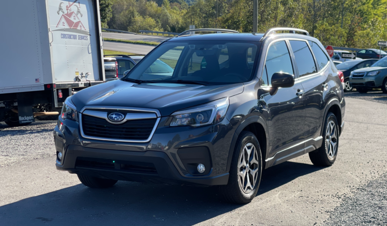 
								2021 Subaru Forester Premium CVT / 27K Miles full									