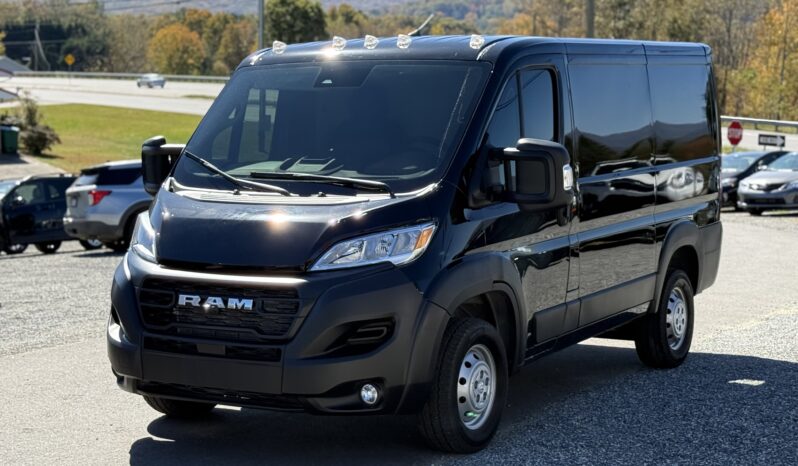 
								2023 Ram ProMaster Cargo Van 1500 Low Roof 118″ WB / 5K Miles full									