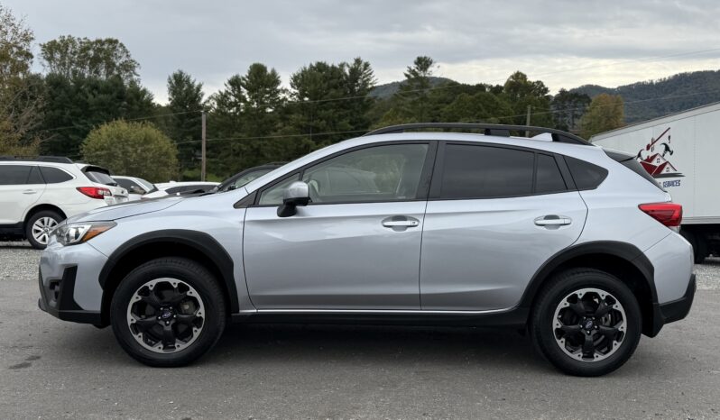 
								2023 Subaru Crosstrek Premium 6 Spd-Manual / 15K Miles full									