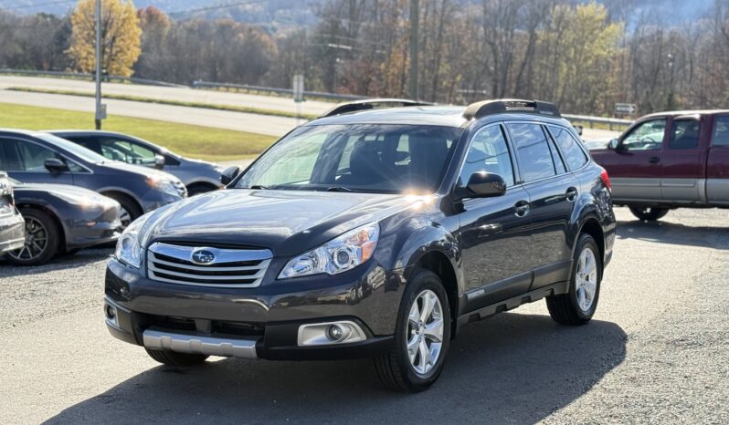 
								2010 Subaru Outback 4dr Wgn H6 Auto 3.6R Ltd Pwr Moon / 61K Miles full									