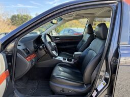 
										2010 Subaru Outback 4dr Wgn H6 Auto 3.6R Ltd Pwr Moon / 61K Miles full									