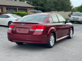 2012 Subaru Legacy 4dr Sdn H4 Auto 2.5i Premium / 83K Miles