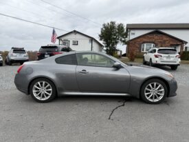 2014 INFINITI Q60 Coupe 2dr Auto Premium RWD / 129K Miles