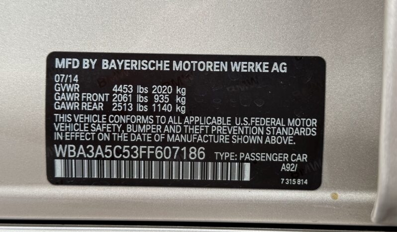 
								2015 BMW 3 Series 4dr Sdn 328i RWD / 13K Miles full									