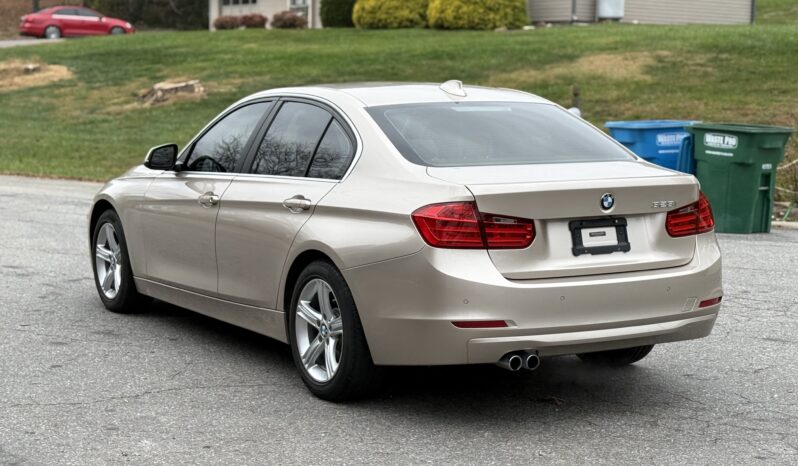 
								2015 BMW 3 Series 4dr Sdn 328i RWD / 13K Miles full									
