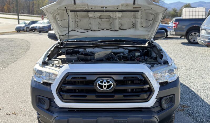 
								2016 Toyota Tacoma 2WD Access Cab I4 AT SR / 144K Miles full									