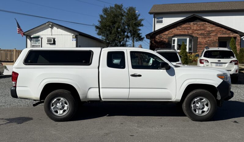 
								2016 Toyota Tacoma 2WD Access Cab I4 AT SR / 144K Miles full									