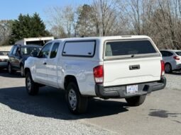 2016 Toyota Tacoma 2WD Access Cab I4 AT SR / 144K Miles