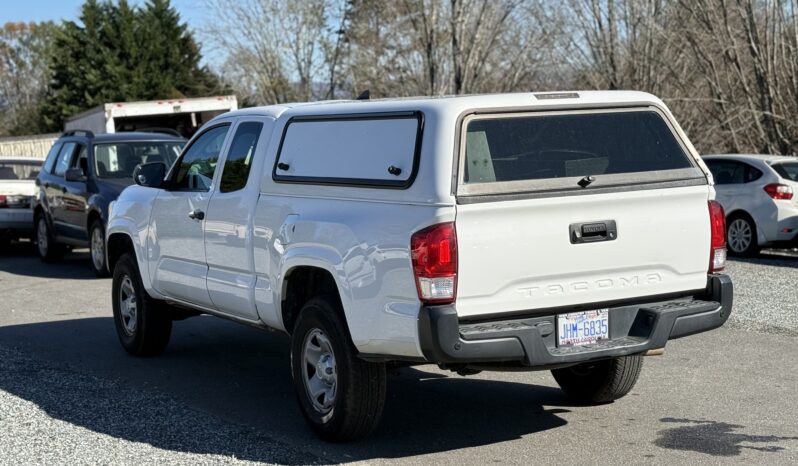 
								2016 Toyota Tacoma 2WD Access Cab I4 AT SR / 144K Miles full									