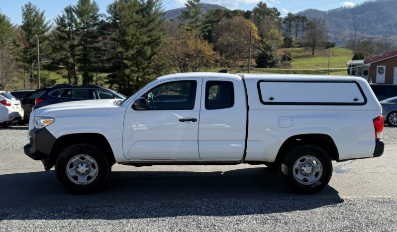 
								2016 Toyota Tacoma 2WD Access Cab I4 AT SR / 144K Miles full									