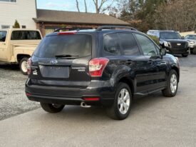 2015 Subaru Forester 4dr CVT 2.5i Premium PZEV / 68K Miles