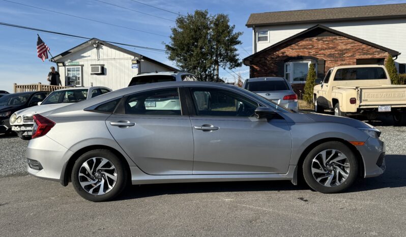 
								2016 Honda Civic Sedan 4dr CVT EX / 40K Miles full									