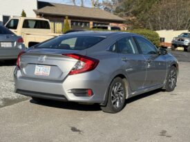 2016 Honda Civic Sedan 4dr CVT EX / 40K Miles