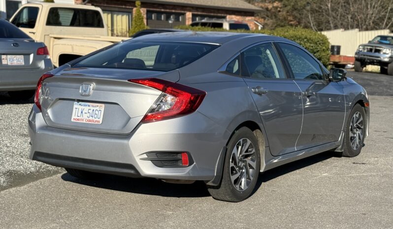 
								2016 Honda Civic Sedan 4dr CVT EX / 40K Miles full									