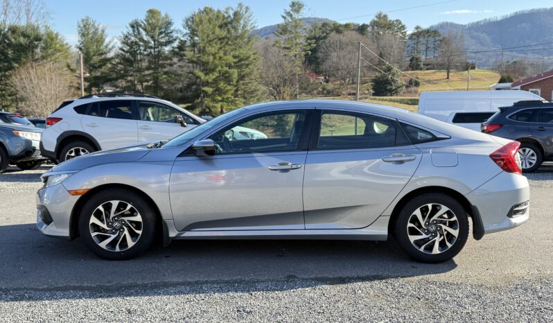 
								2016 Honda Civic Sedan 4dr CVT EX / 40K Miles full									