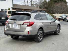 2017 Subaru Outback 2.5i Limited / 49K Miles