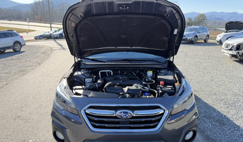 
								2019 Subaru Outback 2.5i Premium / 30K Miles full									