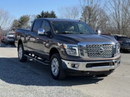 2016 Nissan Titan XD SL 4X4 / 30K Miles